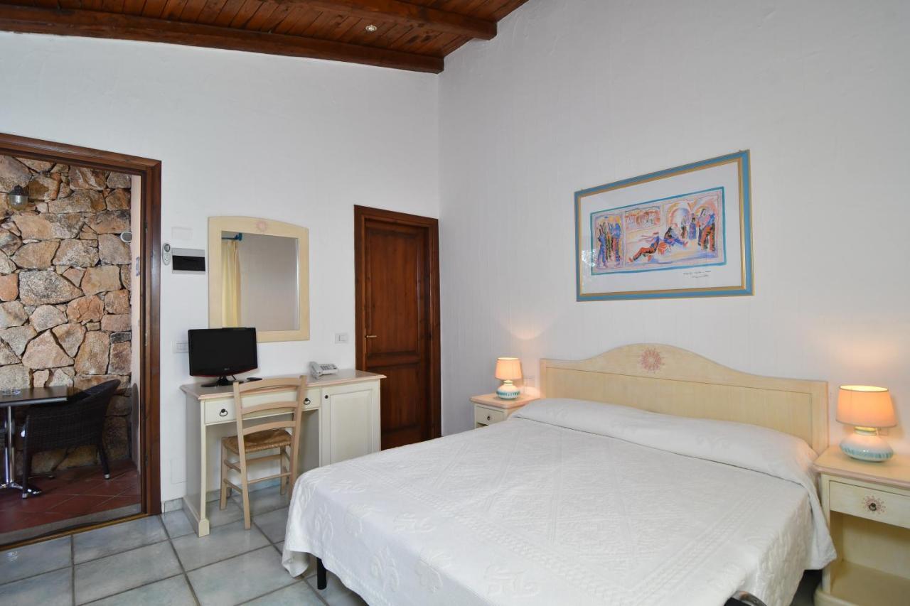 Li Suari Club Village Сан-Теодоро Экстерьер фото